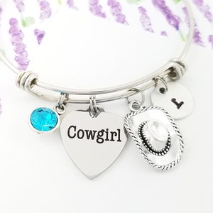 Cowgirl Hat Bracelet - Country Gal Bangle - Cowgirl Charm Bangle - Cowgirl Jewelry - Country Girl Bracelet - Cowgirl Gift - Cowboy Bangle