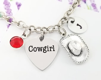 Cowgirl Hat Bracelet - Country Gal Bangle - Cowgirl Charm Bangle - Cowgirl Jewelry - Country Girl Bracelet - Cowgirl Gift - Cowboy Bangle