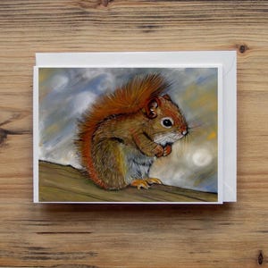 Biglietto scoiattolo rosso, biglietto di compleanno, biglietto di auguri, biglietto con animali, biglietto con fauna selvatica britannica, simpatico biglietto con cane, simpatico biglietto, biglietto di auguri