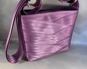 The Lilac Roundabout Crossbody/Shoulder Seat Belt Bag