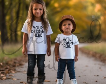 Bella Canvas 3001T Hermano Camiseta blanca Mockup Modelos Niño Niño Niña Hermano Hermana Camiseta Mock up Childs Shirt Kids Friends Tee Mockup