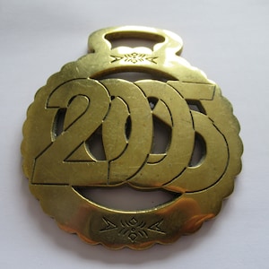 Vintage Horse Brass 2005 Anniversary Birthday Gift