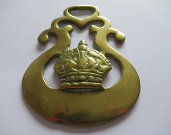 Antique Horse Brass Traditional LYRE Harp With A Crown Royalty Medallion Martingale With Getts On Reverse
