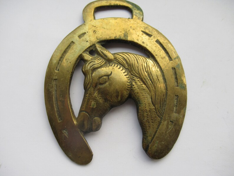 Vintage Large Horse Head Inside A Lucky Horseshoe Horse Brass Etsy