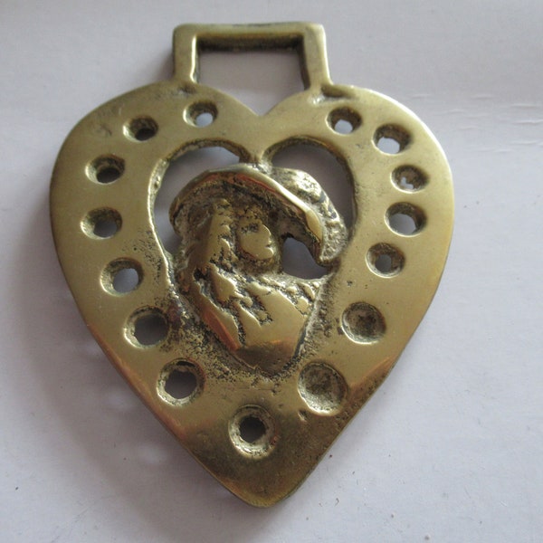 Vintage Heart Pattern Horse Brass With The Duchess Of Devonshire Martingale Horse Harness Ornament Medallion