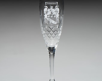 Personalised Engraved Crystal Champagne Flutes | Traditional Cut Design | Wedding & Celebration Gift