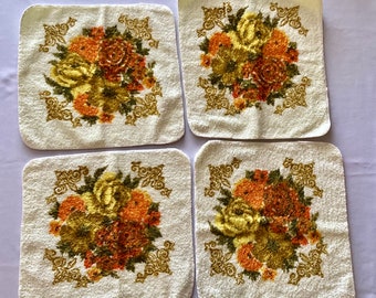 Set of 4 Vintage 1970s era Stevens Utica Floral Washcloths