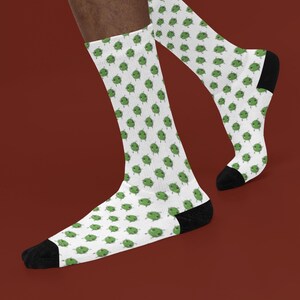 Süße Gamersocken in 6 Farben, in 6 Farben, Patchwork Socken, Farmsimulation, Indie Game Vibes, lustiges Accessoires, für Gamer
