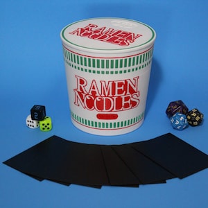 Pudełko na makaron Ramen Noodle Deck Box - mieści 100 podwójnych rękawów