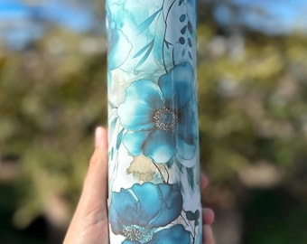 600 ml blå blommig isolerad tumbler i rostfritt stål med lock och sugrör