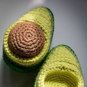 Haakpatroon amigurumi-avocado | PDF-patroon | Direct downloaden | Gehaakte amigurumi&#39;s