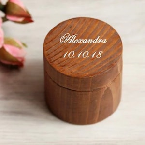 Wood Round Ring Box, Engagement Box, Ring Bearer Box, Wedding Ring Box, Personalized Ring Box, Anniversary Box, Gift Box