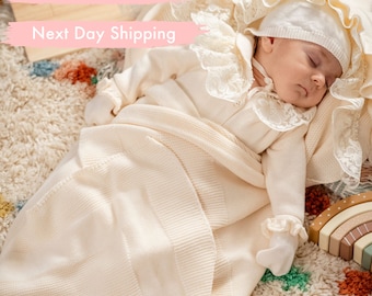 Cotton Knit Baby Girl Coming Home Outfit: Lace Detail Newborn Gift Set