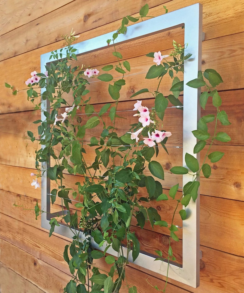 TerraSculpture Ina Wall Trellis