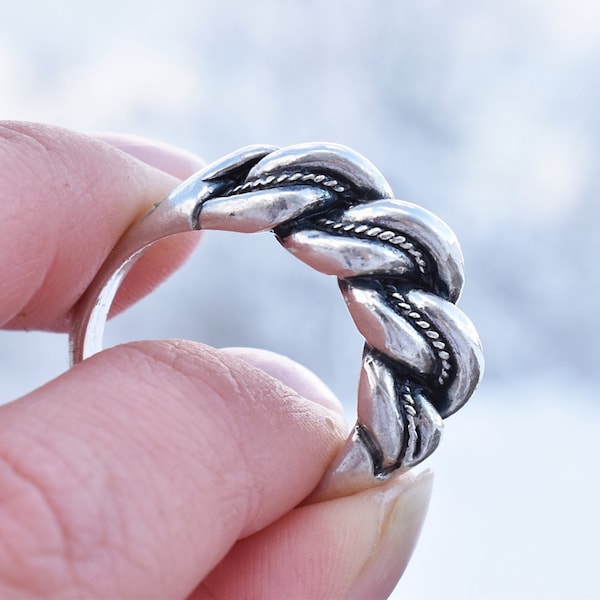 Big Statement Ring for Men, Twisted Latvian Namejs Ring, Ancient Norse Jewelry in Sterling Silver, Unique Gift for Him