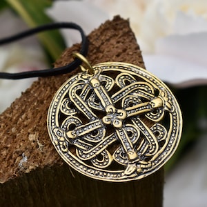 Celtic Knot Pendant in Sterling Silver or Bronze, Nordic Scandinavian Boho Necklace, Handmade Women’s Jewelry, Gift for Viking Reenactor
