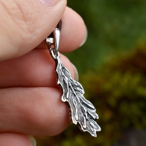 Oak Leaf Pendant, Small Dainty Leaves Necklace in Sterling Silver, Handmade Natural Jewelry, Gift for Nature Lover image 3