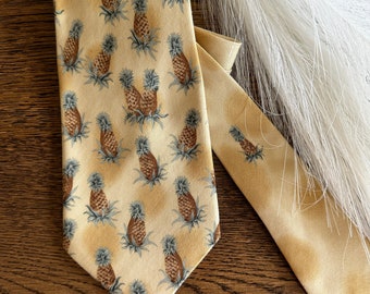 Vintage Neckwear Golden Pineapple Necktie SILK
