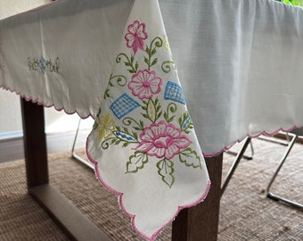 Vintage vierkant tafelkleed, bloemenborduursel roze geschulpte rand, tafelkleed en servetten set van 6 inch