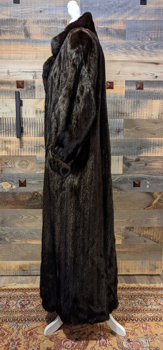 Exquisite Vintage Full Length Mahogany Mink Coat - image 5