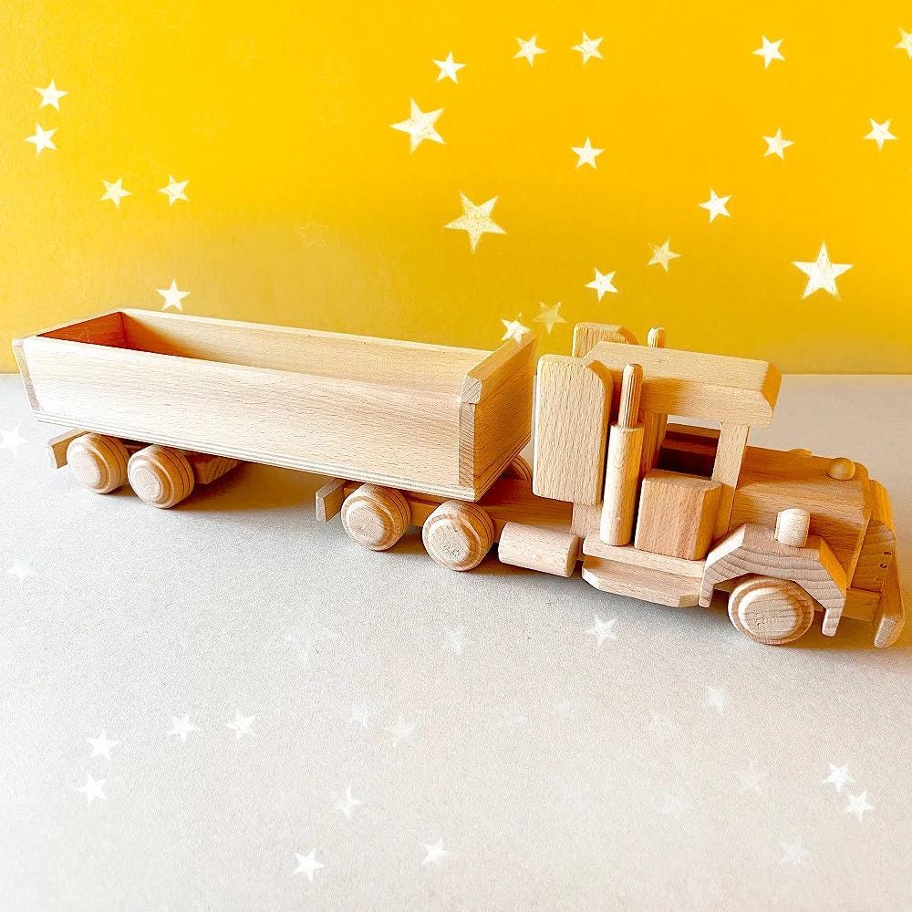 Wooden American-Style Semi Truck | 100% Natural Beechwood | Eco-Friendly Montessori Toy | Made in Europe
