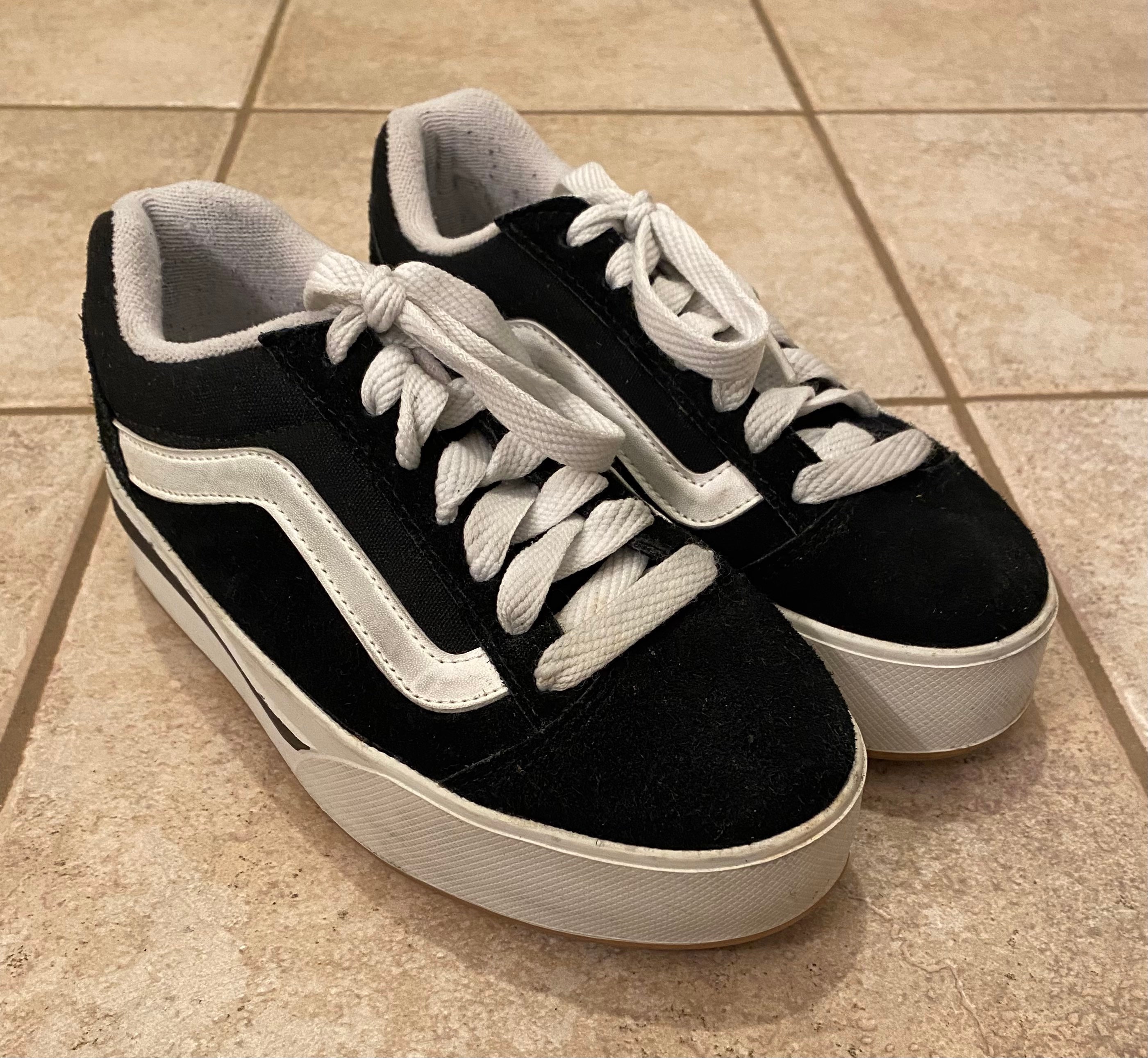 Vintage 90s PUFFY VANS Womens Size 6 Skater Shoes Skateboard 