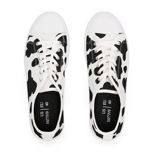 Women&#39;s  Cow Print Women&#39;s Low Top Sneakers