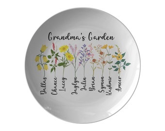 Custom Grandma's Garden Plate With Grandkids Names, Unique Mothers Day Gift for Grandma ,Family Name Watercolor Flowers Personalized Platter