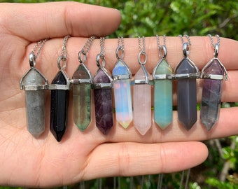 Crystal Point Pendant, Crystal Point Pendant, Silver Crystal Necklace, Healing Crystal Necklace, Rainbow Fluorite, Amethyst, Labradorite.
