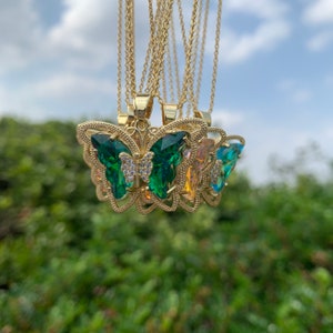 Butterfly Necklace, 18K Gold Plated with Zircon, Crystal Glass Butterfly Pendant, Minimalist Necklace, Rainbow Butterfly, Mother&#39;s Day Gift.