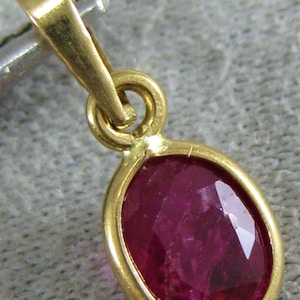estate OVAL rojo RUBY 14K oro amarillo colgante bisel CHARM solitario colgante #2916-2-ov