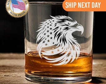 Vaso de whisky American Eagle, vaso de bourbon MAGA, vaso de whisky Trump, regalo de Trump, vaso con bandera estadounidense, grabado láser 45 47 Trump President