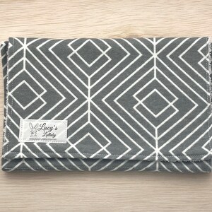 Burp Cloth - GEOMETRIC GRAY - Handmade Flannel and Terry Cloth | Modern Design | Gray and White | Gender Neutral | Baby Shower Gift |