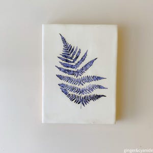 Blue Frond - uma pintura original em encáustica com técnicas mistas
