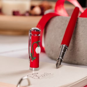 Vulpen Sneeuwklokje Roxi Handgemaakt, Rollerball Pen, Cadeau voor vrouwen, kinderen, Gepersonaliseerde Pen, Gegraveerde Pen, Afstuderen, gladde penpunt
