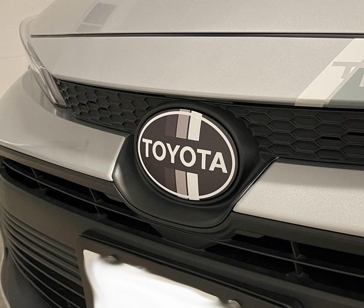 2020-2025 Toyota Corolla Sedan Front Vintage Grey Heritage Stripes 