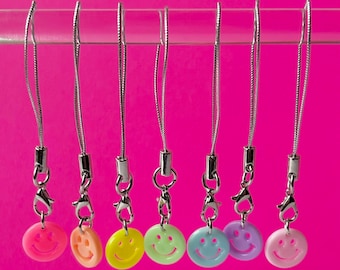 Happy Face Phone Charm, Kawaii Smiley Charm, Phone Case Accessories, Mini Cell Lanyard, Backpack Zipper Pull, Keychain Charms, Y2K, 90’s