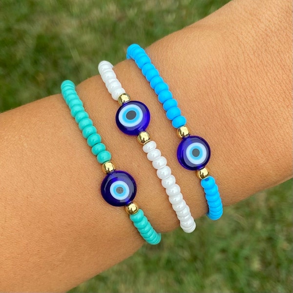 Evil Eye Bracelet 14k plated, Beaded Evil Eye Bracelet, Amulet Protection, Mal de Ojo Pulsera, Beaded Bracelet, Nazar Jewelry pulsera, Blue