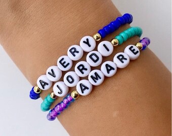 Namensarmband personalisiert, Geschenke für Mama, Minimalistischer individueller Schmuck, handgemachte Geschenke unter 20