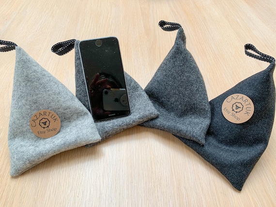 Quality mobile phone stand, phone beanbag pillow. Premium beanie holder, bedside accessory gift.Four colours. 100% wool