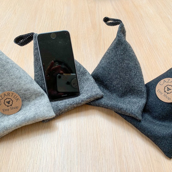 Quality mobile phone stand, phone beanbag pillow. Premium beanie holder, bedside accessory gift.Four colours. 100% wool