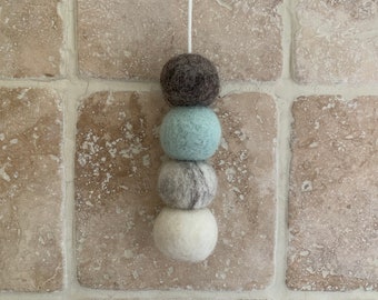 Bathroom light pull switch , soft & silent light pull handle, shower pull cord. Scandinavian, decor. Handmade, 100% wool  *NEW STYLE*