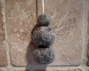 Quality bathroom light pull. Silent grey light pull handle, light cord toggle, bathroom pull cord. Handmade, rustic style. Minimalist