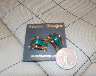 Classic Desigh Triangle Earrings