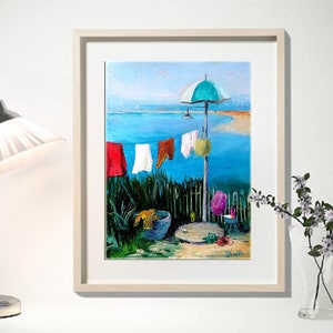 Stendibiancheria, dipinto a olio con paesaggio marino e doccia estiva.