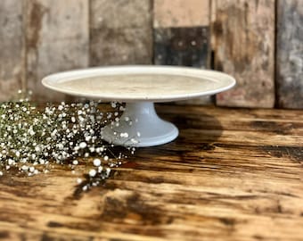 Antyczny francuski talerz, stojak lub postument na ciasto. Około końca XIX wieku.