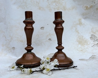 18世紀の大型キャンドルスタンドペア、銅製、金属製、古びた素朴な装飾