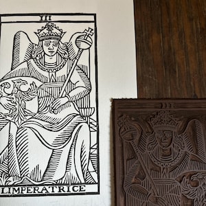 ARCANUM III (L'Imperatrice) - Stampa linoleum 18 x 24 cm - Nero / bianco