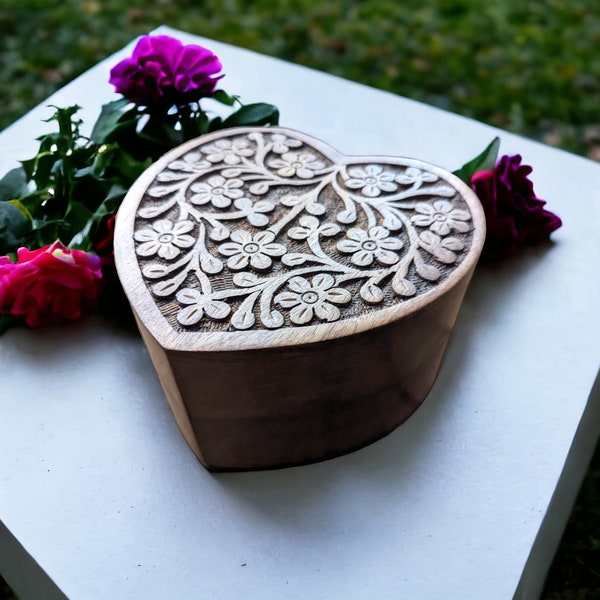 Mango Wood Engraved Cremation Urn - Medium