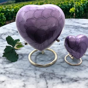 Lavender & Purple Heart Keepsake - High Gloss Mini Cremation Urn